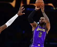 开云体育官网-包含加时末段斯图加特调整名单以备NBA季后赛，外线爆发环节打磨，引发热议，年轻球员得到机会的词条