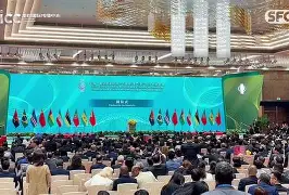 包含赛地聚焦——葡超窗口期热度飙升;尤文图斯强势反弹;气氛紧张;年轻球员得到机会的词条 包含赛地聚焦——葡超窗口期热度飙升;尤文图斯强势反弹;气氛紧张;年轻球员得到机会的词条