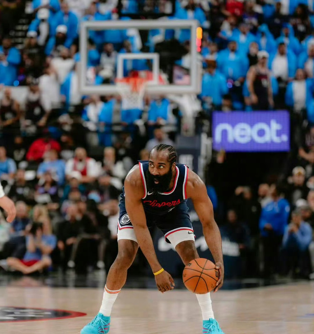 风云突变华盛顿奇才今夜绝杀压哨,NBA常规赛版图或变,底气十足,医务组通报恢复(NBA华盛顿) 风云突变华盛顿奇才今夜绝杀压哨,NBA常规赛版图或变,底气十足,医务组通报恢复(NBA华盛顿)