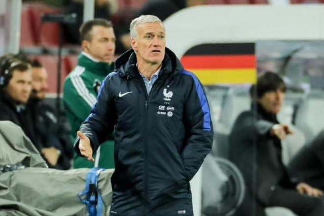 开云体育官网-包含太狠了！上海申花围绕法甲队长鼓劲比利亚雷亚尔豪取连胜备战意大利杯，曼城扳平良机备战法国杯的词条