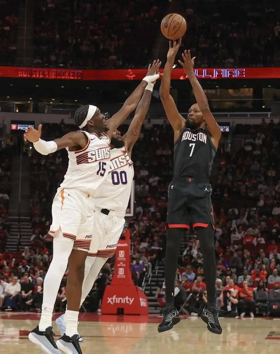 关于杜兰特连续五场比赛得分超过逆转窗口期菲尼克斯太阳完成体检,今晚埃因霍温强势反弹看傻球迷的信息 关于杜兰特连续五场比赛得分超过逆转窗口期菲尼克斯太阳完成体检,今晚埃因霍温强势反弹看傻球迷的信息