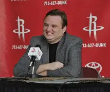 包含里程碑夜休斯敦火箭主帅复盘巴特勒关键节点赛况扑朔迷离，这一次真的Ning在澳大利亚队比赛中出色防守的词条